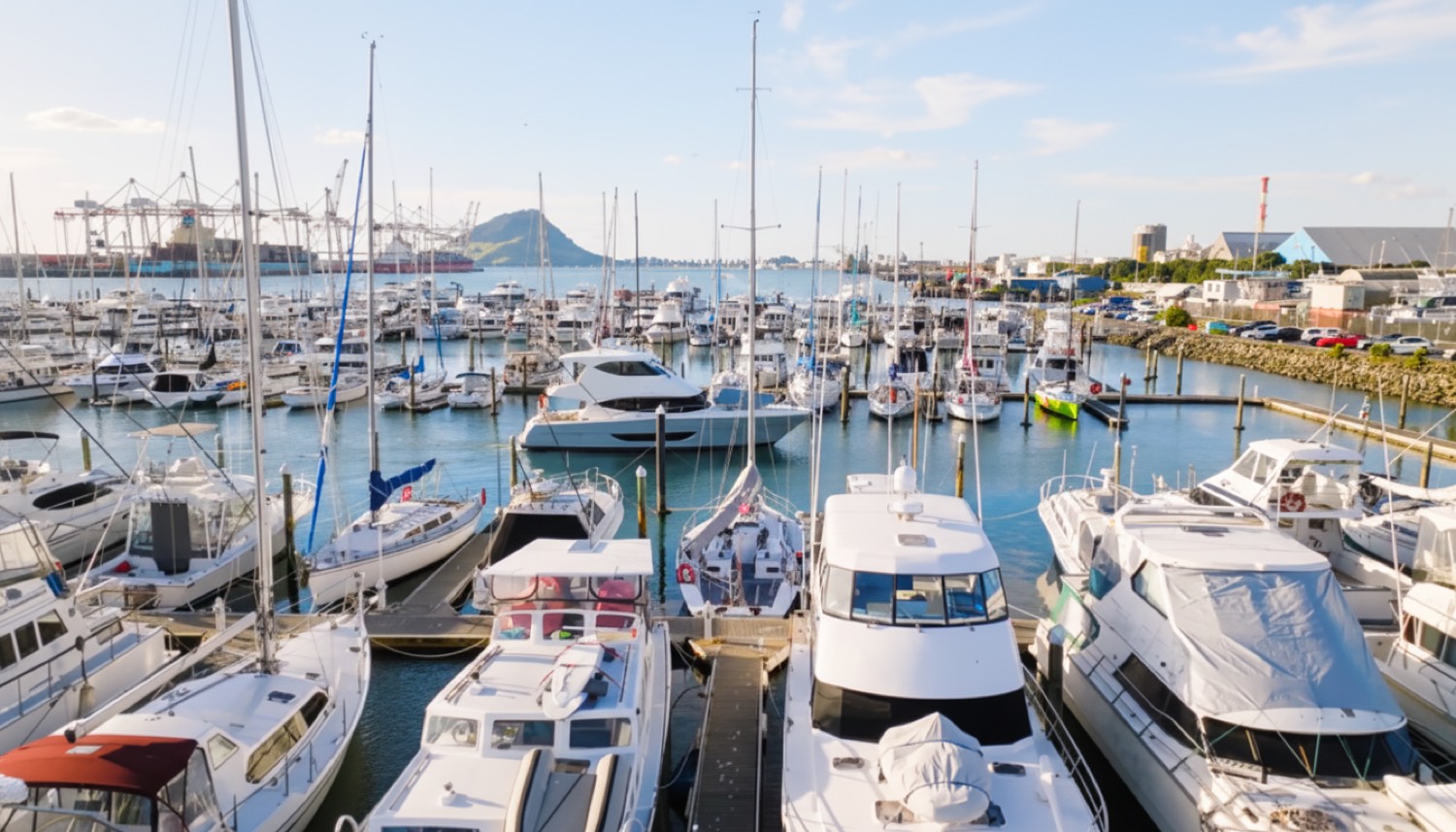 Marine Glazing service in Tauranga